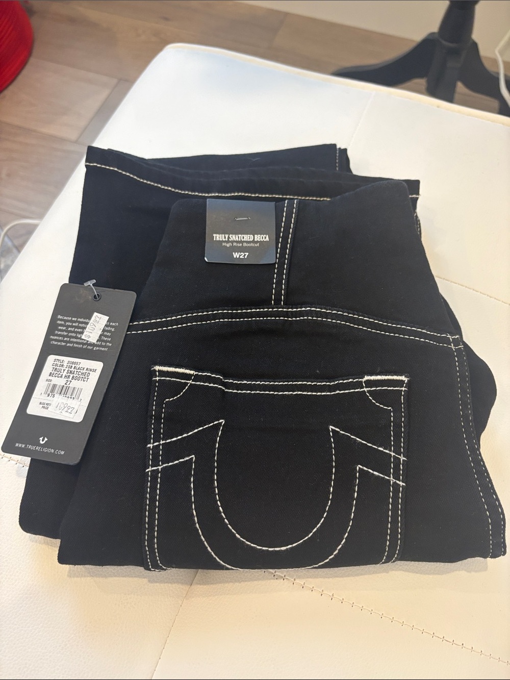 NWT Truly Snatched Becca High-Rise Bootcut Black Women's Jeans True Religion W27 - Picture 7 of 7